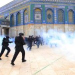 Israeli police clash with Palestinians in al-Aqsa, kill one