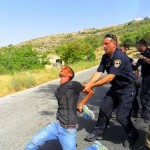 Jamal Daraghmeh is peppersprayed and loses his shoe in the violent arrest | Katarina Reigo