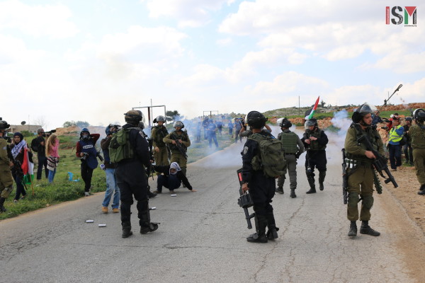 stun grenades protesters Nabi