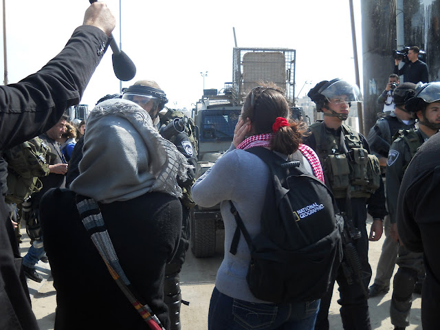 Women’s day demonstration in Qalandia for the rights of female Palestinian prisoners