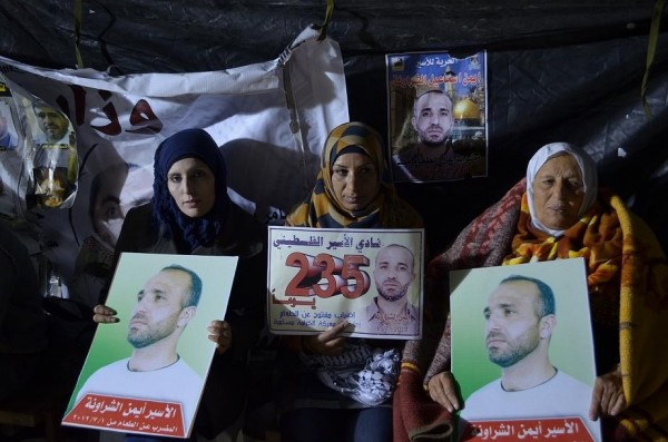 Hunger strikers in Hebron