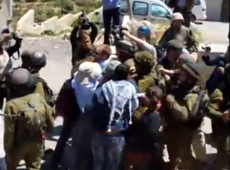 Israeli forces arrest two ISM activists and two Israeli activists at demonstration in Hebron