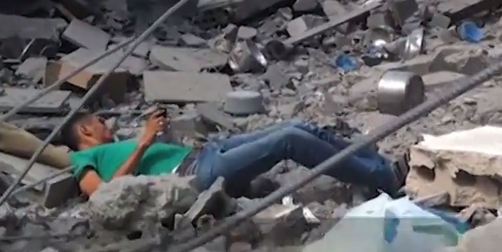 Video of Israeli sniper killing wounded civilian