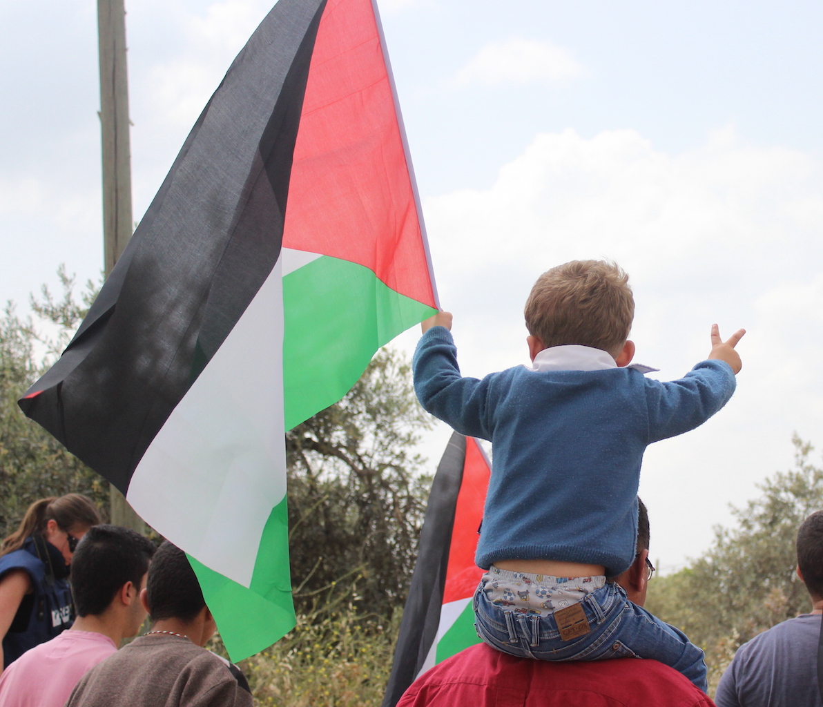 Prisoners’ day at weekly Bil’in demonstration