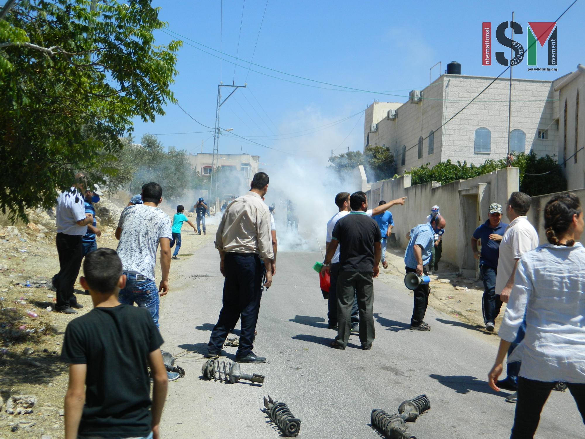 Kafr Qaddum demonstration met with tear gas