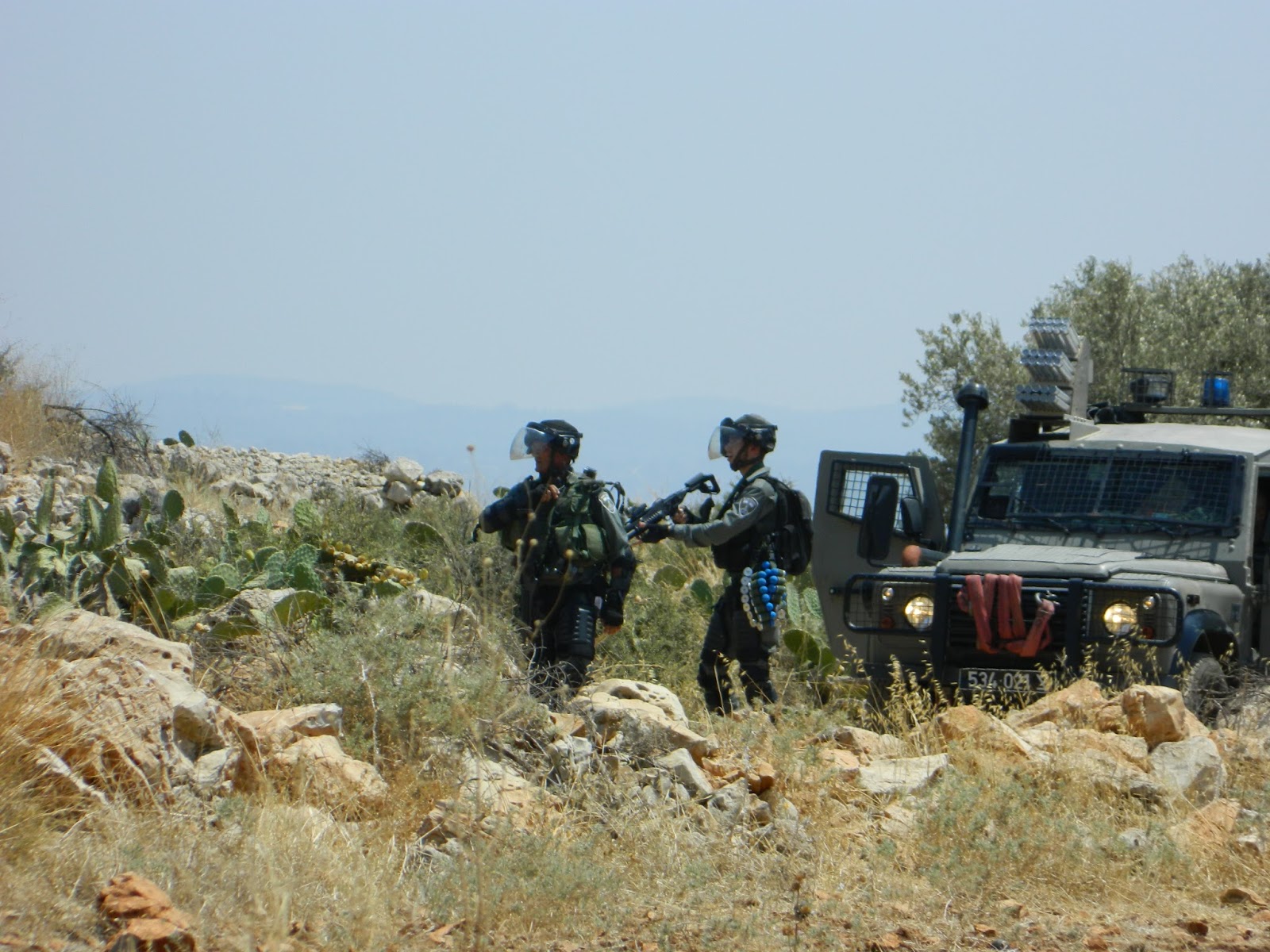 Israeli Border Police shoot Palestinian man in Ni’lin