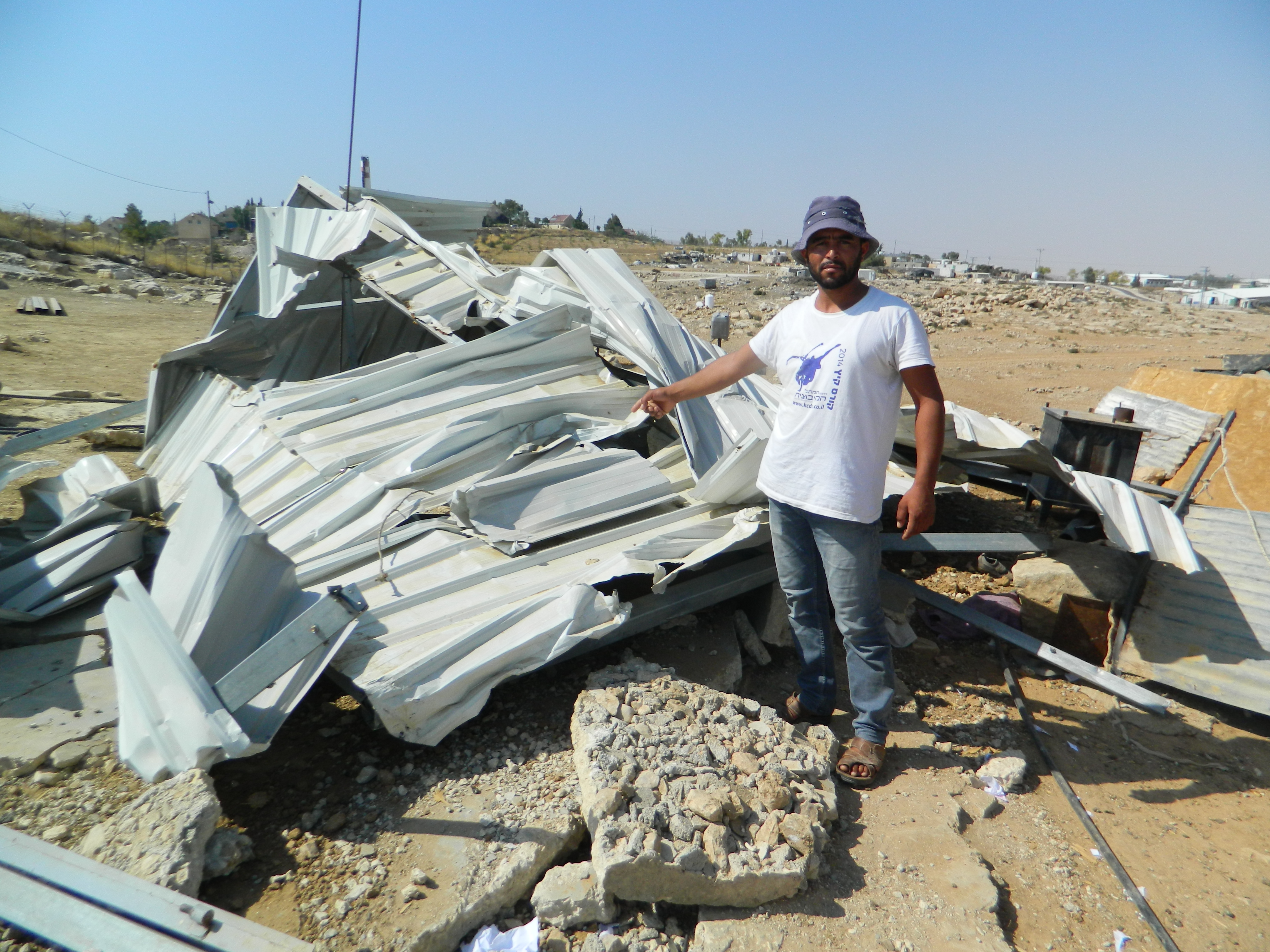 Israeli military destroys six homes in Umm Khaeyr