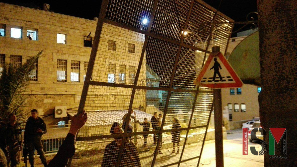 Israeli forces obstruct transport and installation of protective fence