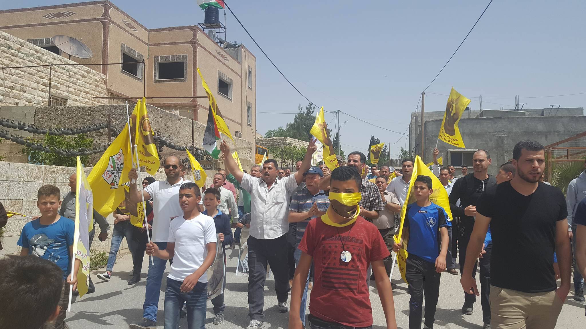 Nabi Salih marches in solidarity with Palestinian prisoners on hunger strike