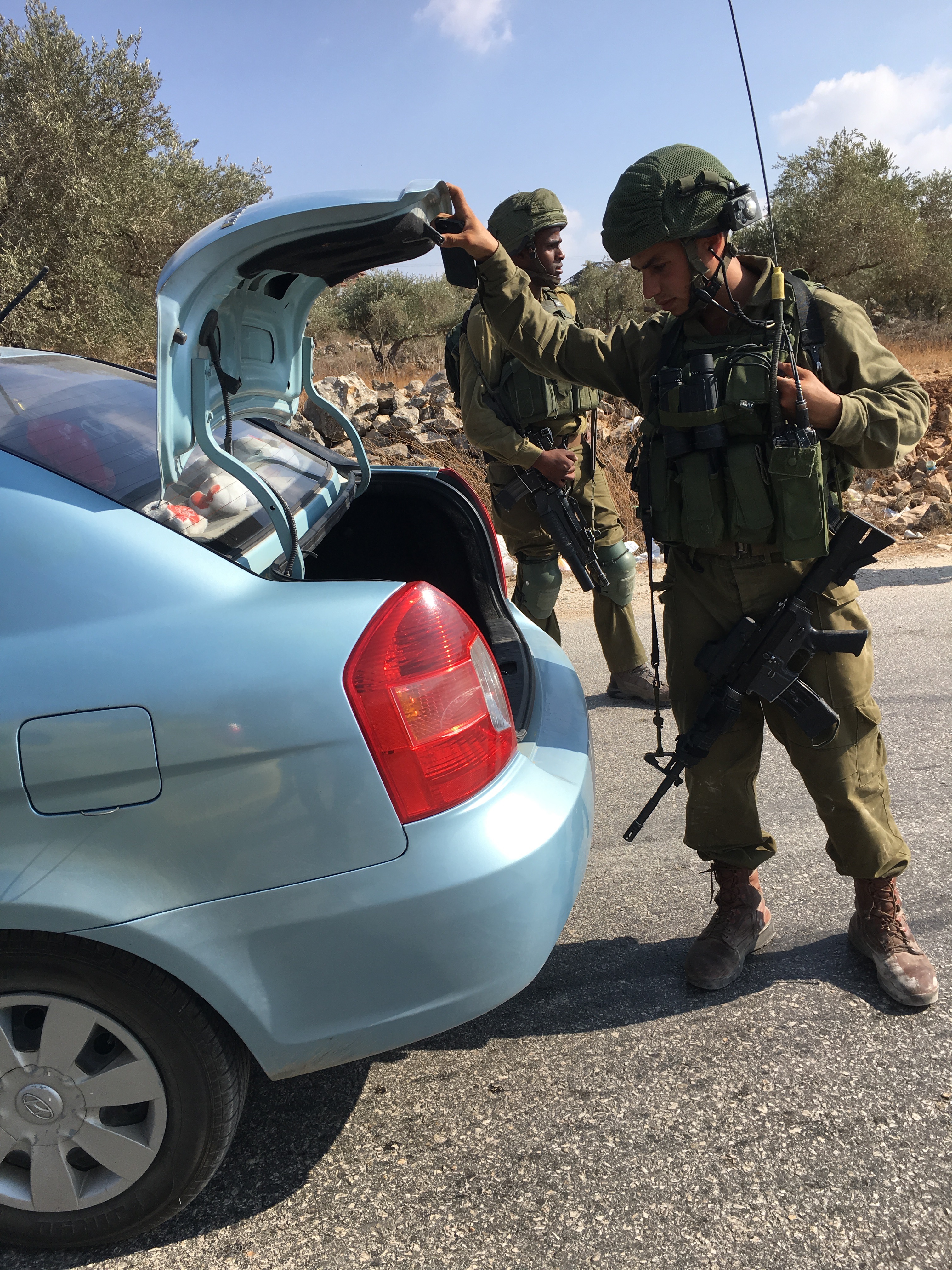 Israeli army restrict international access to Kafr Qaddum during confrontation