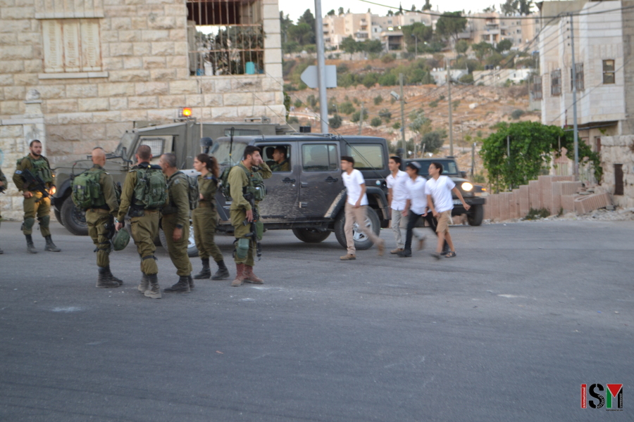 Heavy military presence on important road in Hebron