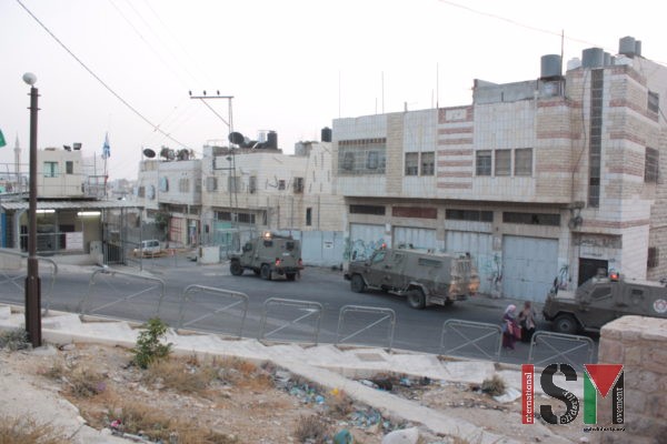 Israeli military presence in South-Eastern Hebron results in revolt from civilians.